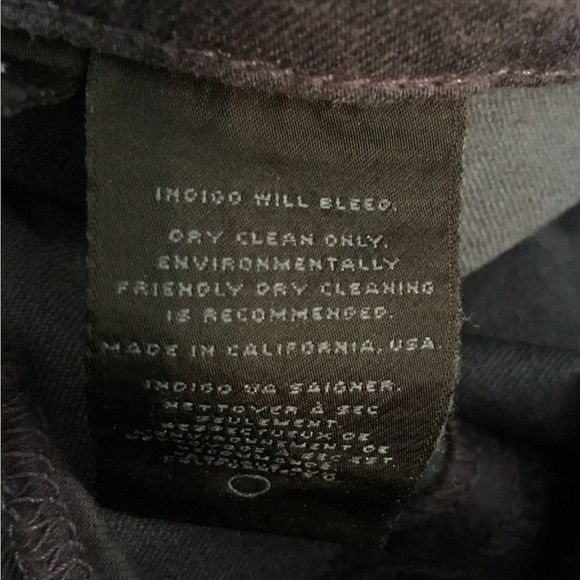 J Brand Super skinny jeans woman’s size 26
Indigo will bleed - Picture 4 of 16